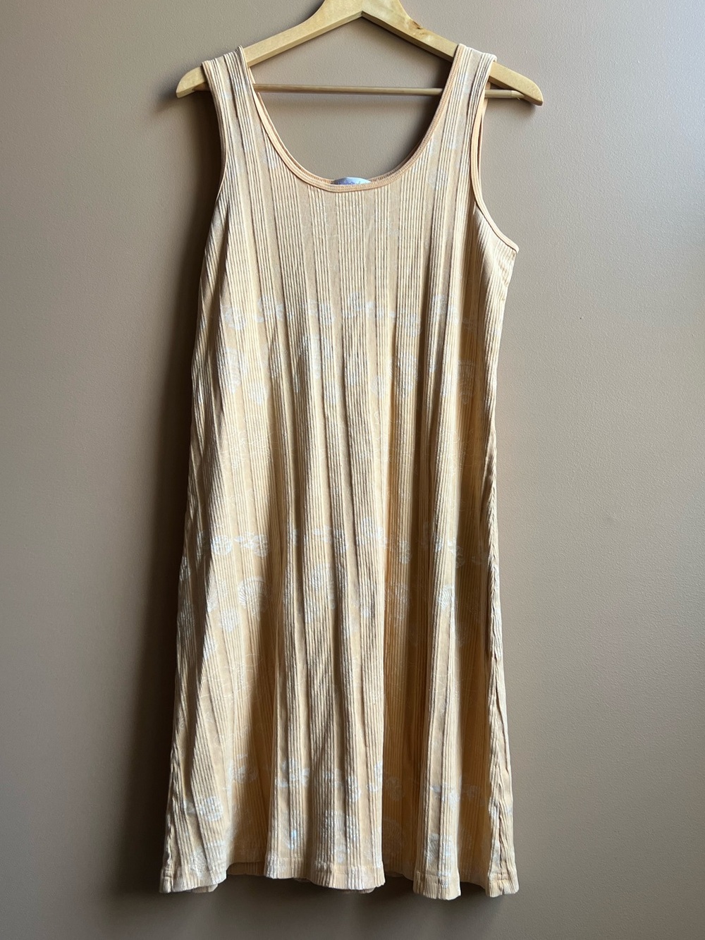 “Fresh Produce” yellow & white, lightweight ribbed cotton beach theme slip dress - Picture 8 of 13